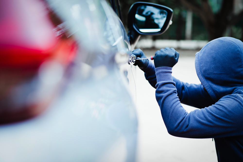 Auto s opravou preliačin pomocou PDR metódy po vandalizme